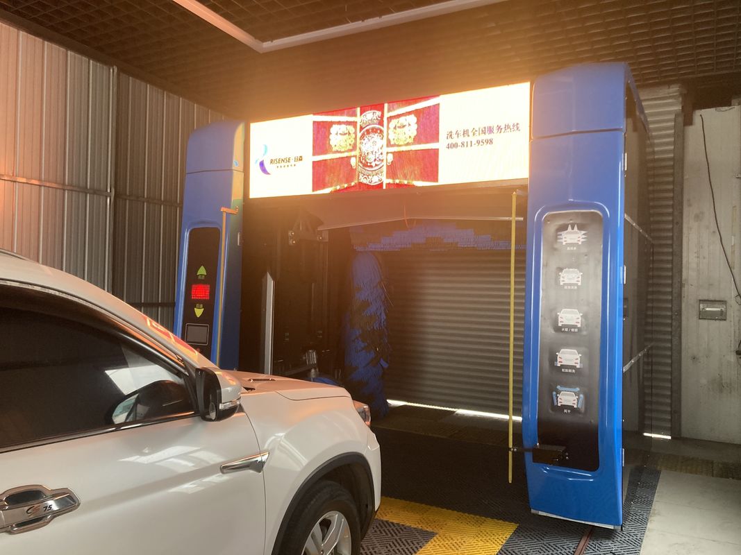 Automatische Saphir-Farb-Rollover-Autowaschmaschine CF380 mit Smart-Ad-Bildschirm