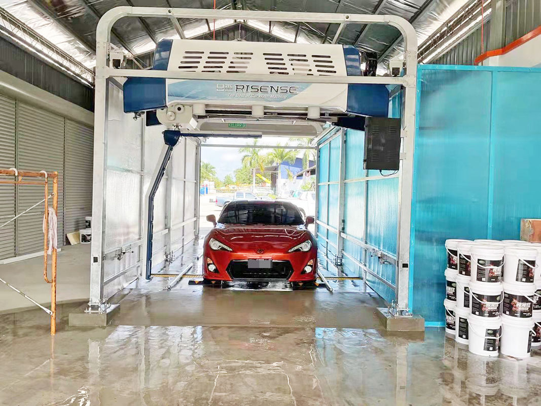 360 berührungslose Autowaschanlage mit 42 kW Ausgangsleistung und wischfreiem Sprühsystem